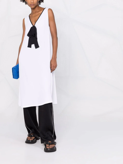 Fabiana Filippi Bow-detail V-neck Long Top In Weiss