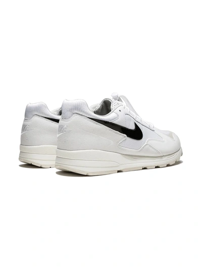 Nike Air Skylon 2 / Fog Sneakers In White