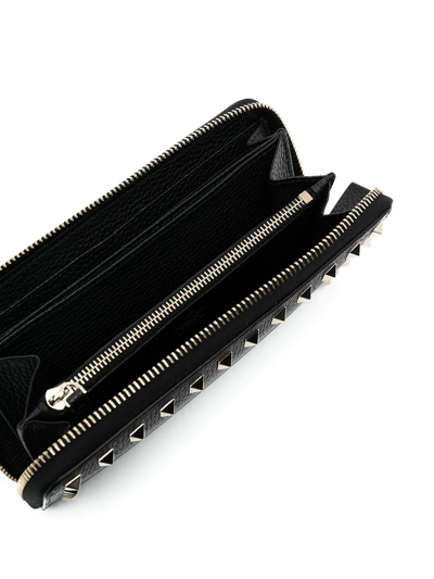 Valentino Rockstud-embellishment Zip-fastening Wallet In Black
