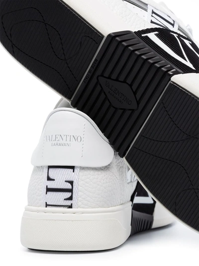 WHITE VL7N LOGO BANDED LEATHER SNEAKERS