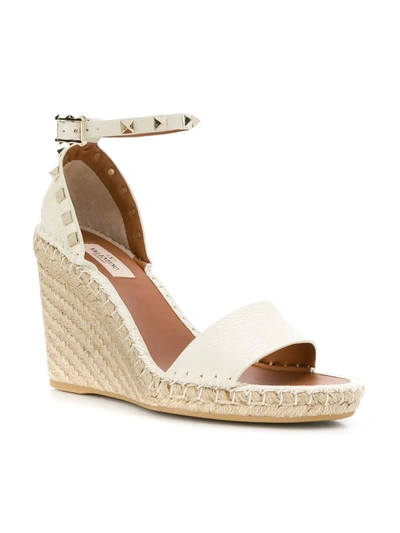 Valentino Garavani Rockstud Leather Espadrille Wedge Sandals In White