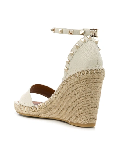 Valentino Garavani Rockstud Leather Espadrille Wedge Sandals In White