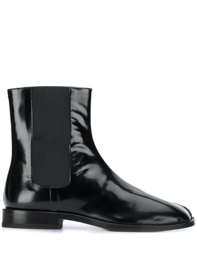 Maison Margiela Tabi Split-toe Patent-leather Chelsea Boots In Black