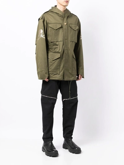 Mastermind Japan Hooded Concealed Windbreaker In Green
