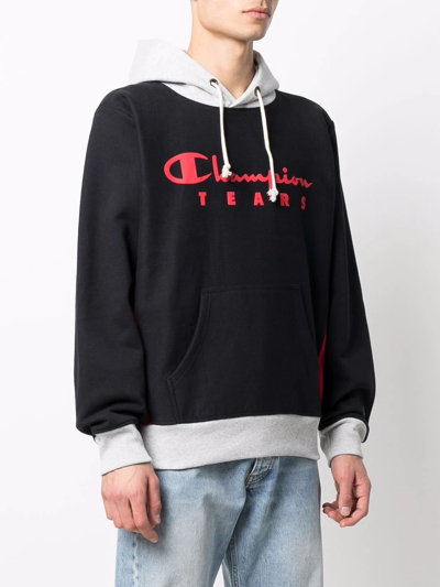 Champion Logo Print Hoodie In Schwarz