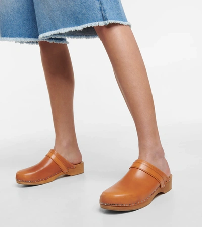 Shop Isabel Marant Thalie Leather Clogs In Natural