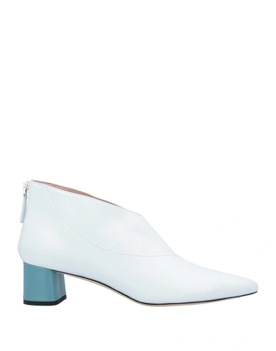 Shop Emilio Pucci Pucci Woman Ankle Boots White Size 11 Soft Leather