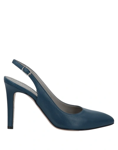 Calpierre Pumps In Blue