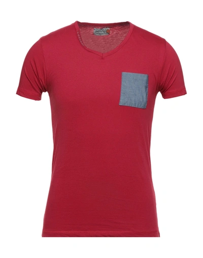 Shop Smiling London T-shirts In Red