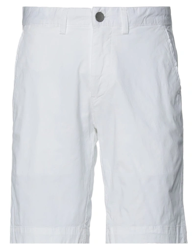 Shop Jeckerson Man Shorts & Bermuda Shorts White Size 29 Cotton, Elastane