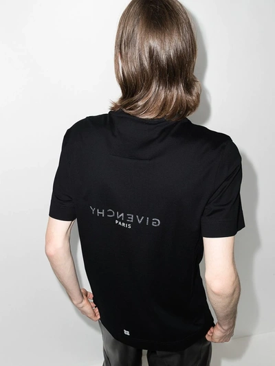 Givenchy Cotton Reverse Slim Fit T-shirt With Signature Print In Schwarz