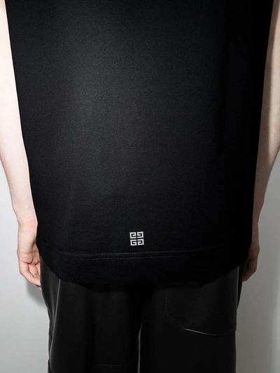 Givenchy Cotton Reverse Slim Fit T-shirt With Signature Print In Schwarz