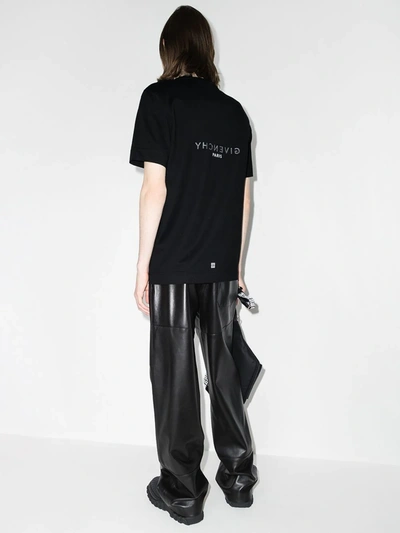Givenchy Cotton Reverse Slim Fit T-shirt With Signature Print In Schwarz
