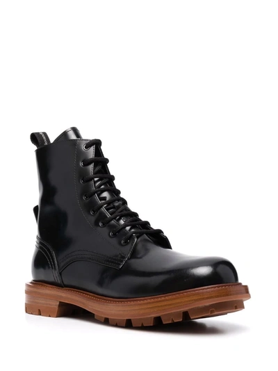 Shop Alexander Mcqueen Patent-leather Lace-up Boots In Schwarz