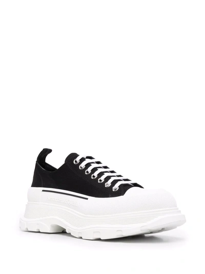 Alexander Mcqueen Canvas Tread Slick Sneaker In Schwarz