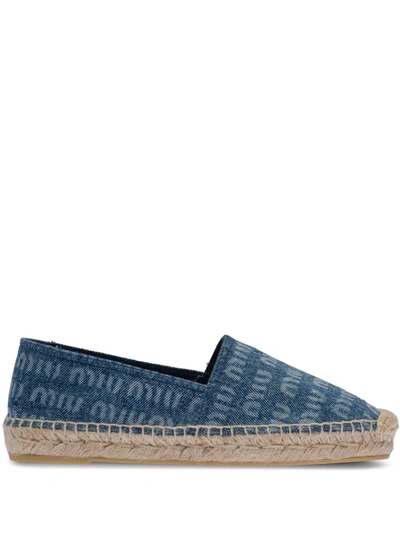 Shop Miu Miu Logo-print Denim Espadrilles In Blau