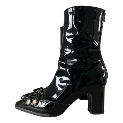Pre-owned Olivier Theyskens Patent Leather Ankle Boots In Black