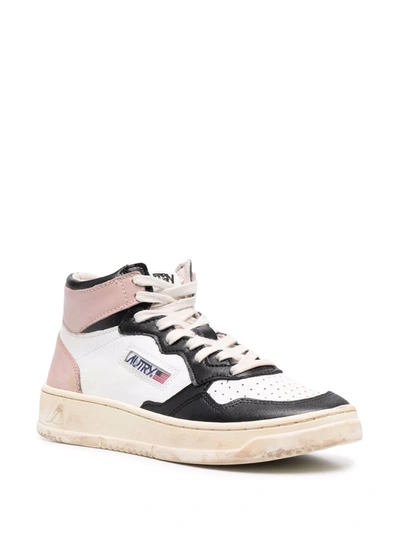 Shop Autry Medalist High-top Sneakers In Weiss