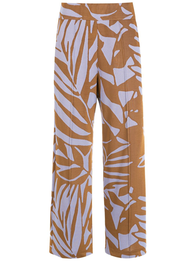 Shop Alcaçuz Argola Leaf-print Straight Leg Trousers In Brown