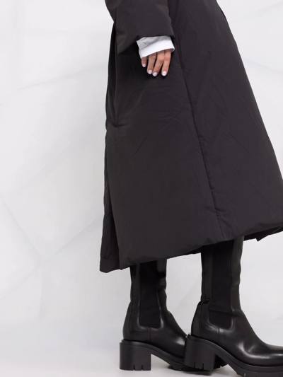 Shop Totême Padded Belted Coat In Schwarz