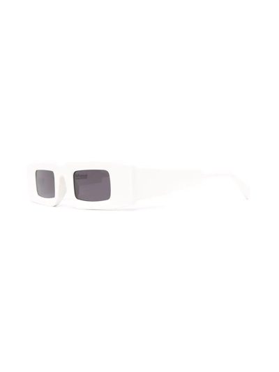 Shop Kuboraum Square Frame Sunglasses In Weiss