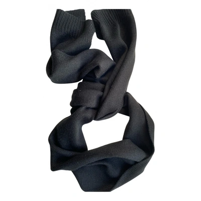 Pre-owned Colombo Scarf In Black