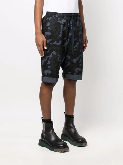 Shop Alchemy Camouflage-print Bermuda Shorts In Schwarz