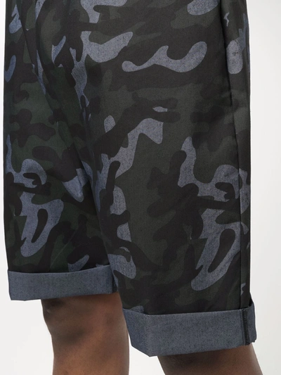 Shop Alchemy Camouflage-print Bermuda Shorts In Schwarz