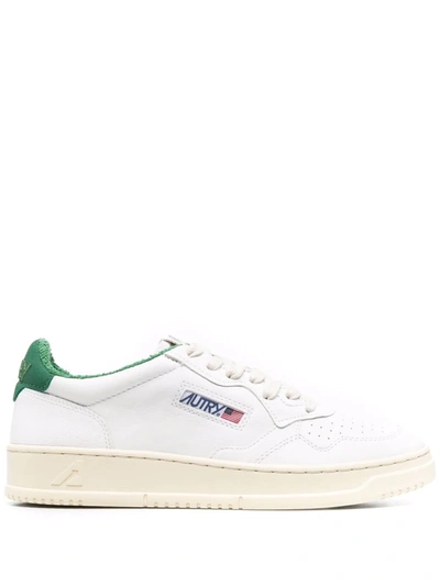 Shop Autry Medalist 01 Low Sneakers In White