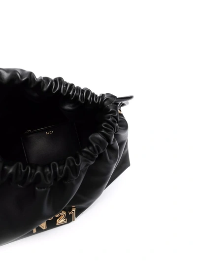 N°21 Drawstring Clutch Bag In Black
