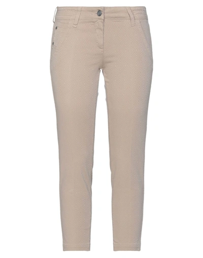 Jacob Cohёn Cropped Pants In Beige