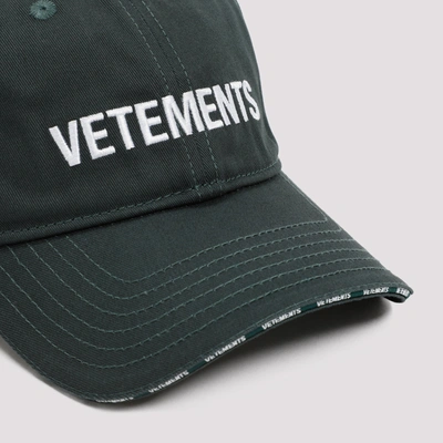 Shop Vetements Iconic Logo Cap Hat In Green