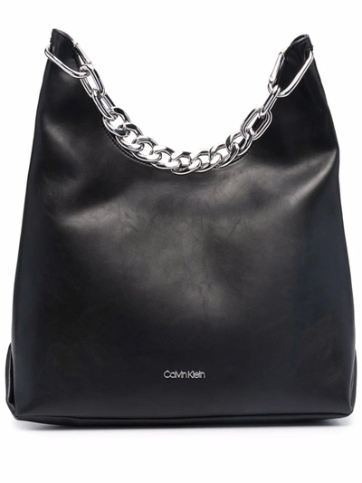 Calvin Klein Linked Hobo Handbag In Schwarz | ModeSens