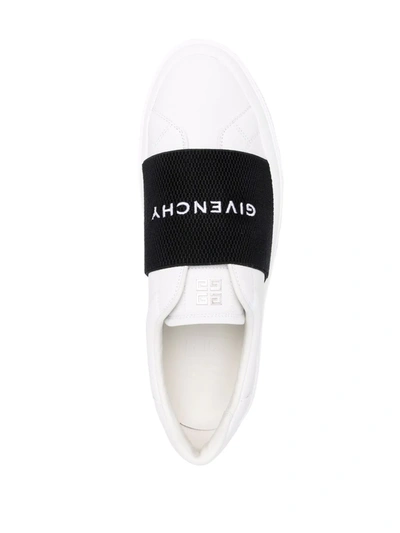 Givenchy Sneakers In Weiss