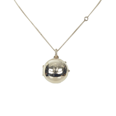 Pre-owned Cc Silver Ball Pendant Necklace