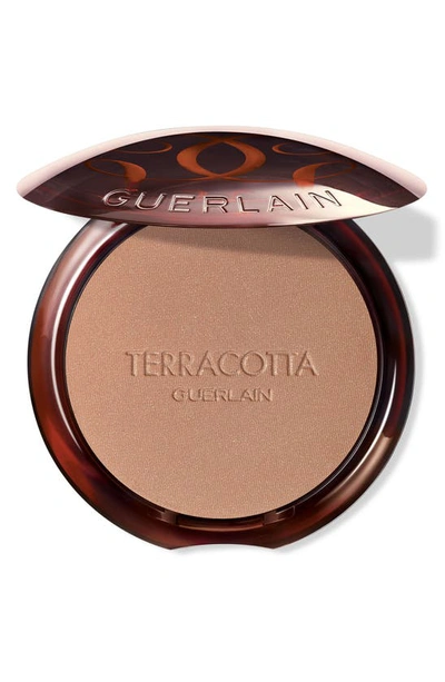 Shop Guerlain Terracotta Sunkissed Natural Bronzer Powder In 02 Medium Cool