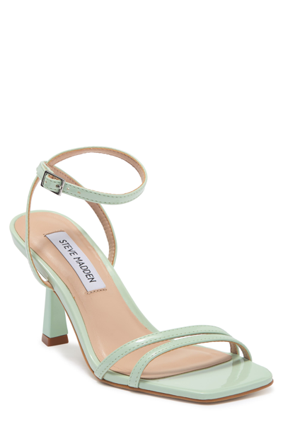 Steve madden 2025 keys sandal