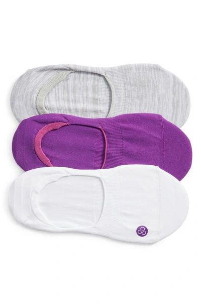 Shop Zella Assorted 3-pack No-show Sneaker Socks In Purple Amaranth