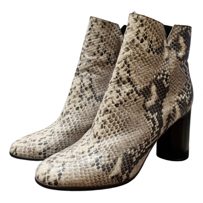 Pre-owned Maje Leather Ankle Boots In Beige