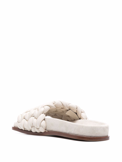 Shop Chloé Kacey Leather Flat Sandals In White