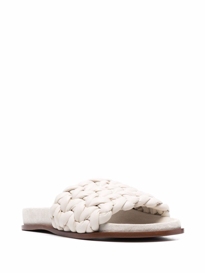Shop Chloé Kacey Leather Flat Sandals In White