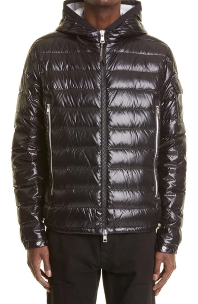 Moncler Galion Quilted Down Puffer Jacket In Black