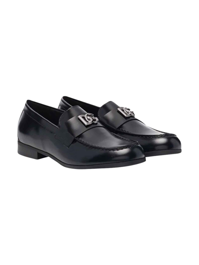 Shop Dolce & Gabbana Loafers With Logo Plaque In Nero