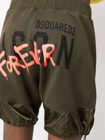 Dsquared2 Logo-print Toggle Detail Shorts In Grün