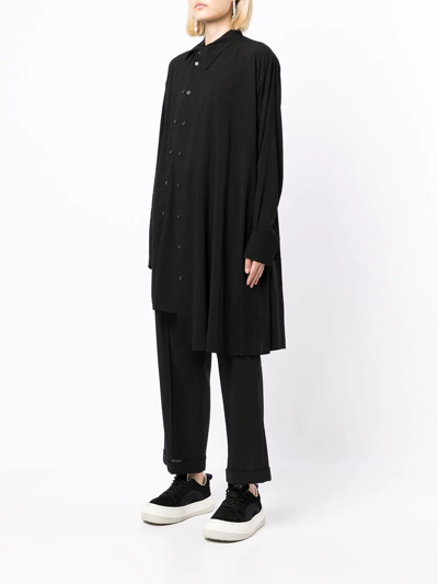 Shop Yohji Yamamoto Asymmetric Hem Long-sleeve Shirt In Schwarz