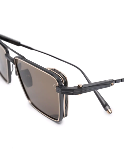 Akoni Sprint Square-frame Sunglasses In Schwarz