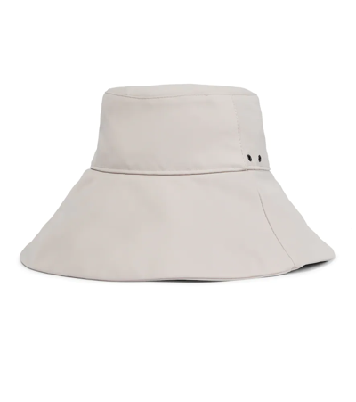 Max Mara Fulmine Cream Nylon Bucket Hat In Beige | ModeSens