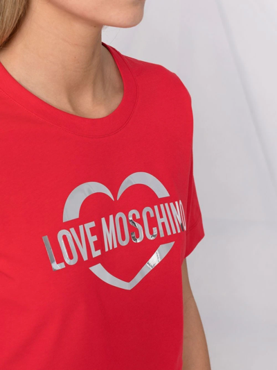 Shop Love Moschino Logo-print T-shirt In Red