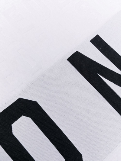 Dsquared2 Logo-print Bath Towel In Weiss