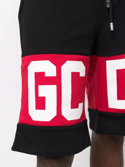 Shop Gcds Logo Track Shorts In Schwarz